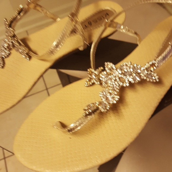 Crystal embellished flat sandals - Picture 2 of 3